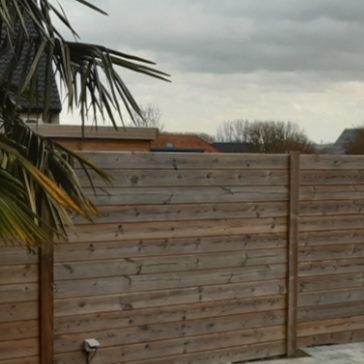Poteau extrémité avec rainures 30 mm pour clôture et palissade bois